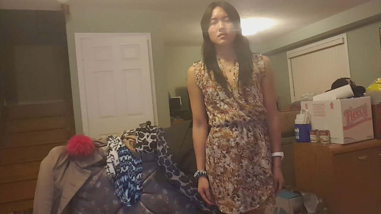 7:34 thumbnail from "suggestibiliity_tests.mp4". Bianca is captured mid-session, standing upright with eyes closed, seemingly in a deep hypnotic trance.
