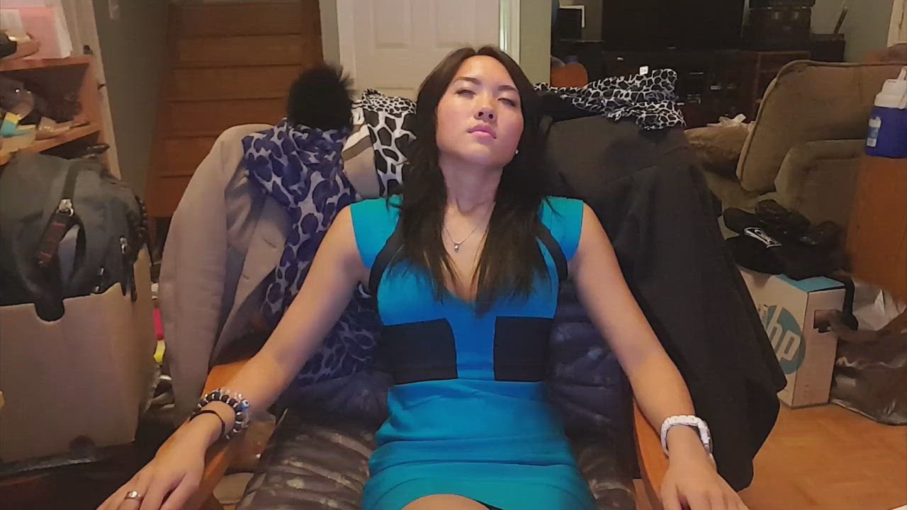 7:25 thumbnail from "hypnosis_induction.mp4". Bianca is depicted in a state of deep relaxation, with her eyes rolled back, signaling the final phase of a hypnosis session.