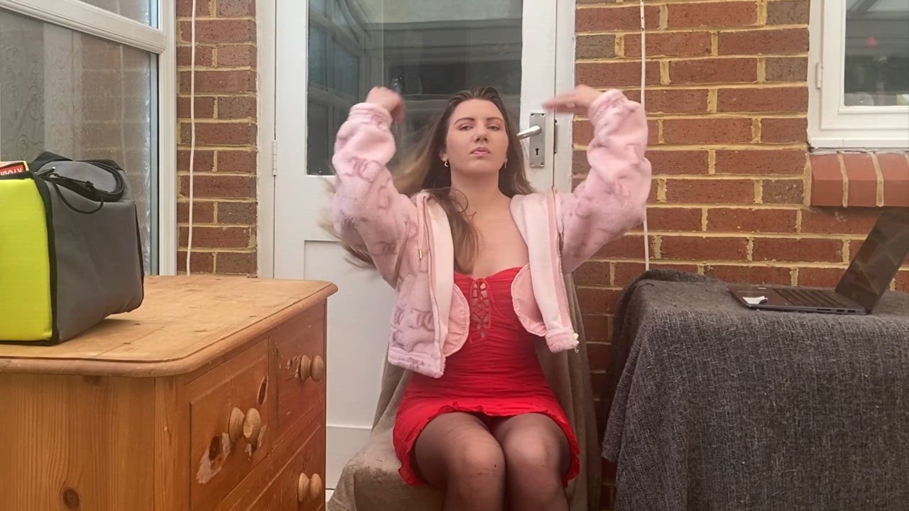 freeze_blank.mp4